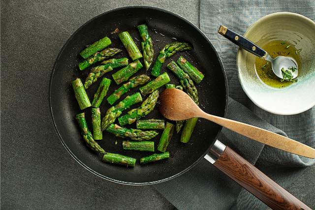 Asparagus Advantages: The Wholesome Benefits of Including Asparagus in Your Meals